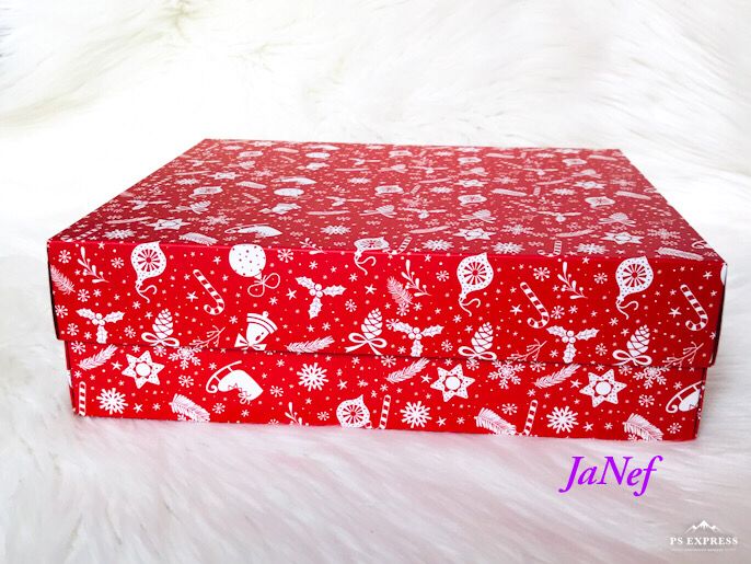 25x30x9 Cupcake Kutusu Yılbaşı 12'li — galeri görseli