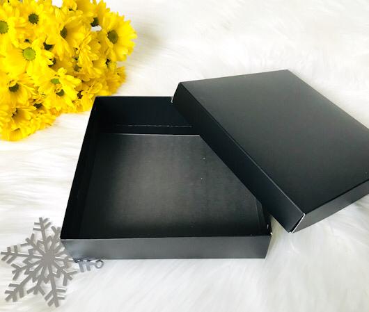 20x20x5 Karton Kutu — galeri görseli